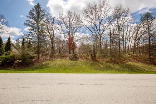 2701 E Richton, Crete, IL 60417