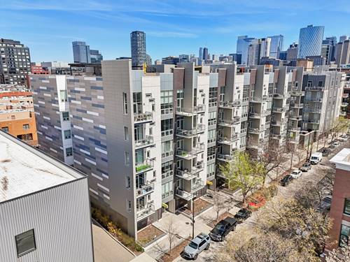 1128 W Adams Unit 2W, Chicago, IL 60607