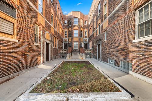 2146 Harvey Unit H3, Berwyn, IL 60402