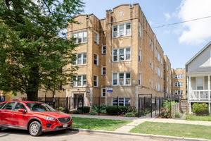1918 N Drake Unit 1W, Chicago, IL 60647