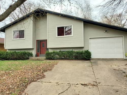 614 Woodridge, Rockford, IL 61108