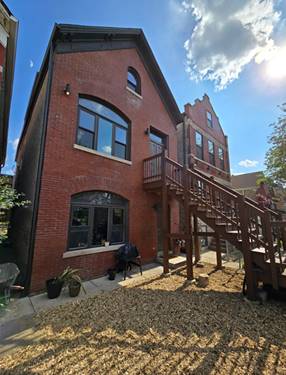 2625 W Cullerton, Chicago, IL 60608