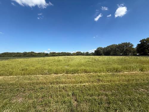 2998 N Dwight, Morris, IL 60450