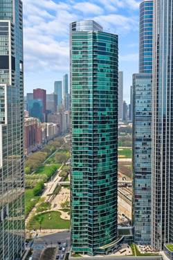 1201 S Prairie Unit 2403, Chicago, IL 60605