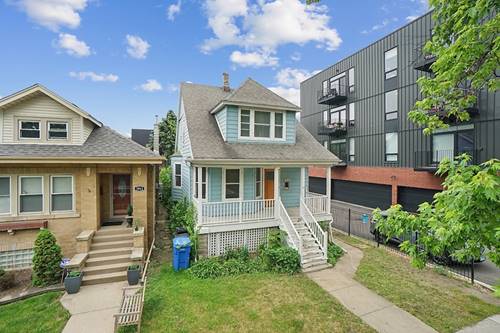 3945 W Dakin, Chicago, IL 60618
