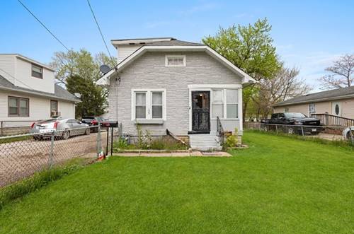 135 N Calhoun, Aurora, IL 60505