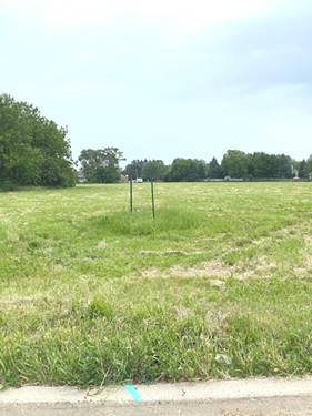 126 S Sugar Grove, Sugar Grove, IL 60554
