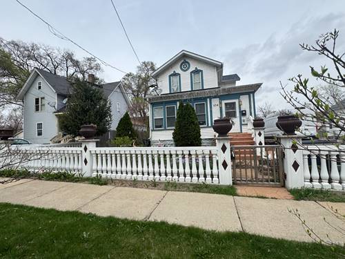 554 Spring, Aurora, IL 60505