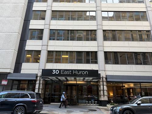 30 E Huron Unit 1202, Chicago, IL 60611
