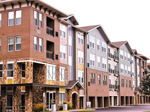 680 E Algonquin Unit 1307, Schaumburg, IL 60173
