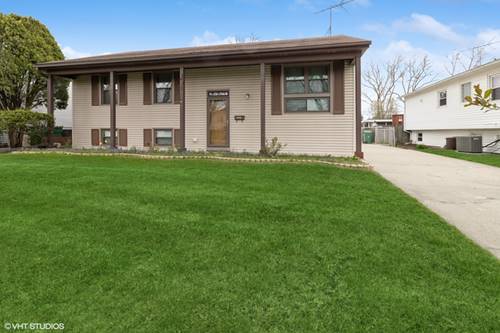 1096 Valley Stream, Wheeling, IL 60090