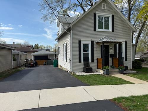 227 E 6th, Lockport, IL 60441