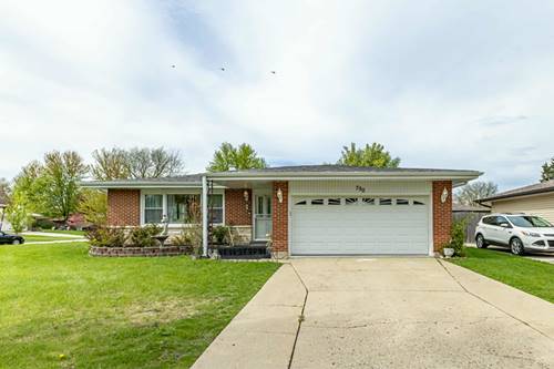750 Evergreen, Bartlett, IL 60103
