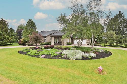 67 Katrina, Sleepy Hollow, IL 60118