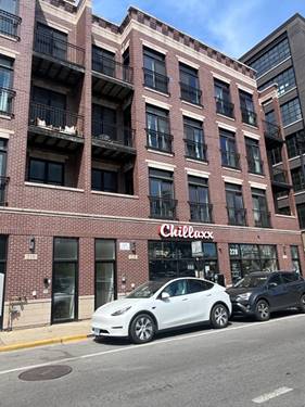 218 N Halsted Unit 2, Chicago, IL 60661