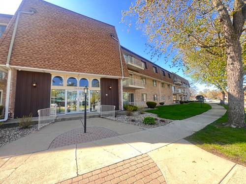 3240 N Manor Unit 130, Lansing, IL 60438