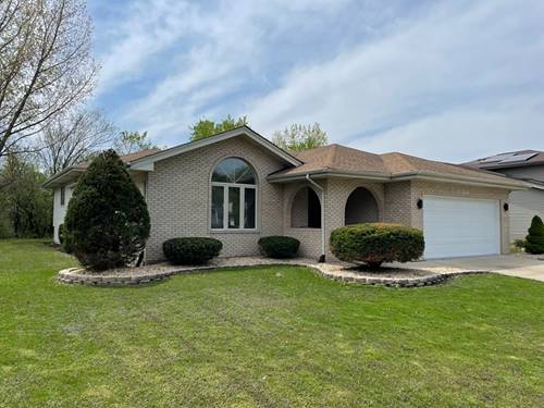 425 Tamarack, Park Forest, IL 60466