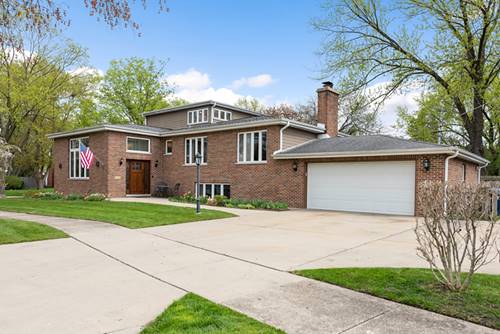 696 Lombardy, Deerfield, IL 60015