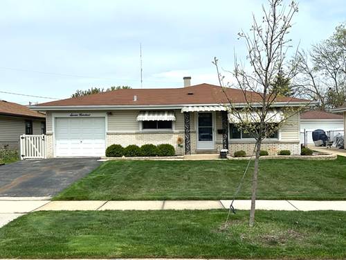 700 Lake Manor, Addison, IL 60101