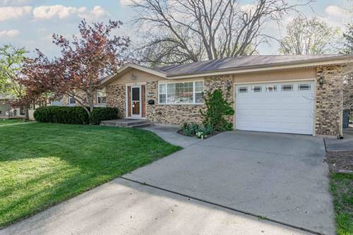 536 Longview, Antioch, IL 60002