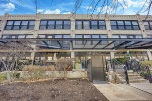 1001 W 15th Unit 331, Chicago, IL 60608