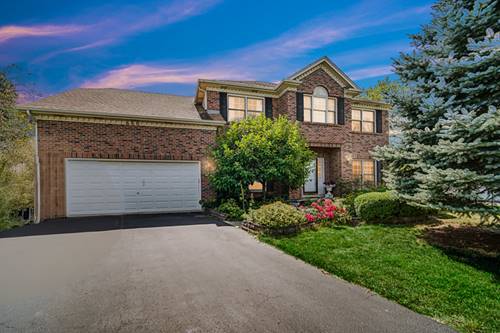 660 Dewig, North Aurora, IL 60542