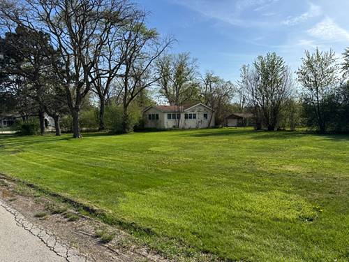 301 Forest View, Elk Grove Village, IL 60007
