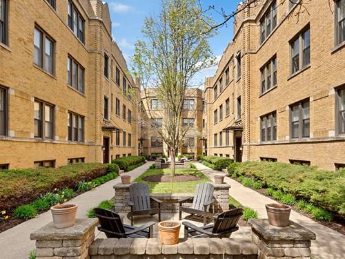 1358 W Estes Unit 2W, Chicago, IL 60626
