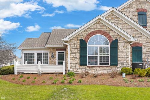 627 Schumann, Woodstock, IL 60098