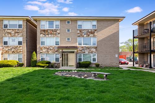 3166 W Meadow Unit 15, Merrionette Park, IL 60803