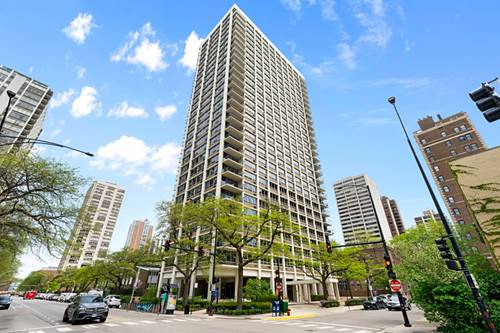 88 W Schiller Unit 404L, Chicago, IL 60610