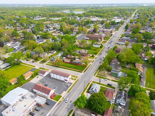0000 N Farnsworth, Aurora, IL 60505