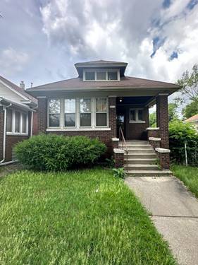 8042 S Bennett, Chicago, IL 60617