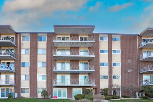2900 Maple Unit 19E, Downers Grove, IL 60515