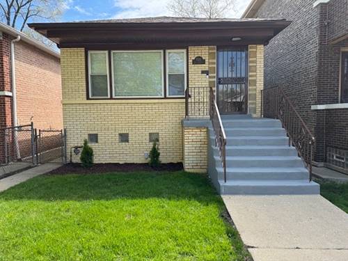 9319 S Paxton, Chicago, IL 60617