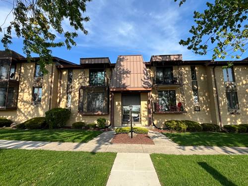 11277 S Roberts Unit G, Palos Hills, IL 60465