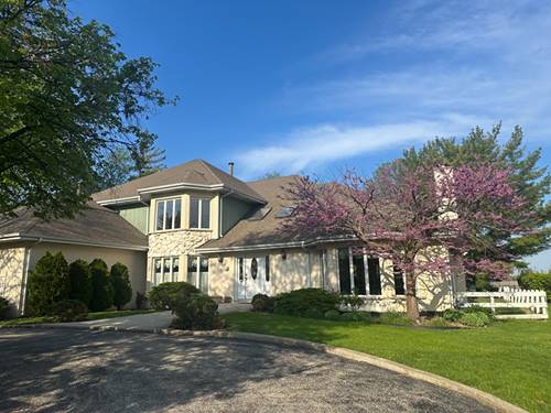 8301 Cambridge, Downers Grove, IL 60516