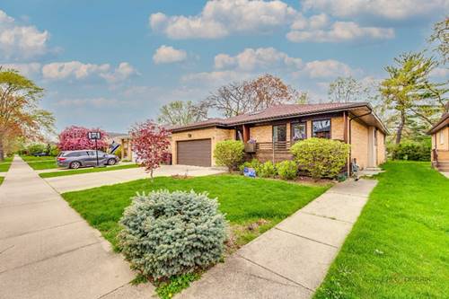 4234 Suffield, Skokie, IL 60076