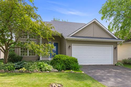 726 Hawthorne, Genoa, IL 60135