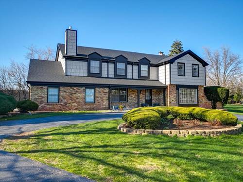 8 Wyndham, Oak Brook, IL 60523