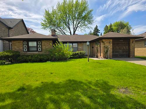 7330 N Kildare, Lincolnwood, IL 60712