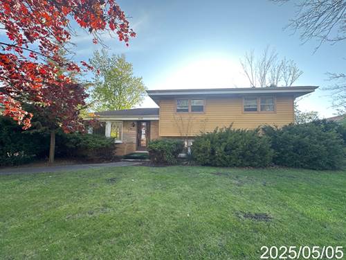 9276 N Western, Des Plaines, IL 60016
