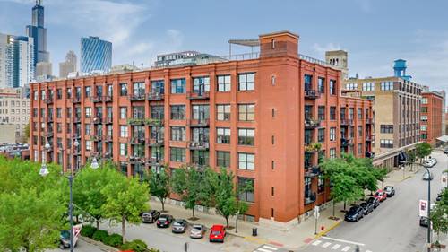 1000 W Washington Unit 127, Chicago, IL 60607