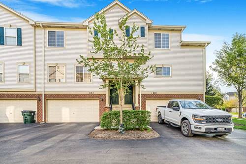 223 Monarch, Streamwood, IL 60107