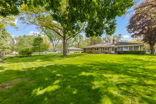 350 S Kenilworth, Glen Ellyn, IL 60137