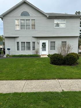 163 N California, Mundelein, IL 60060