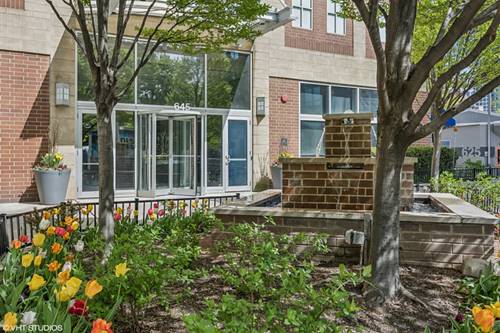 645 N Kingsbury Unit 1901, Chicago, IL 60654