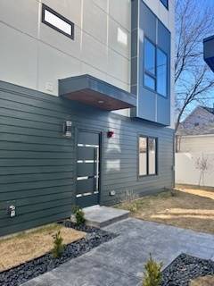 7453 Washington, Forest Park, IL 60130