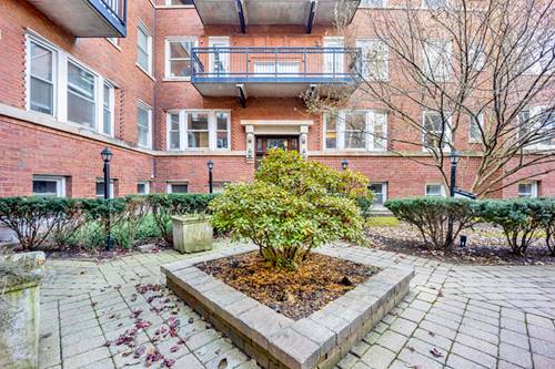 847 W Belle Plaine Unit G, Chicago, IL 60613