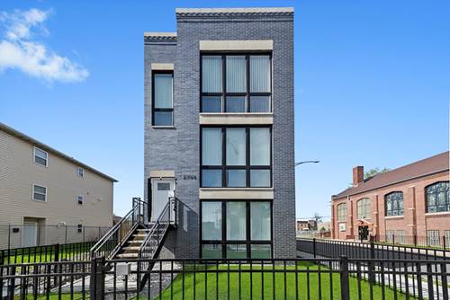 2700 W Jackson, Chicago, IL 60612